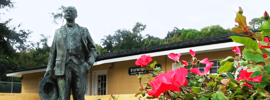 Penney Farms - Statue